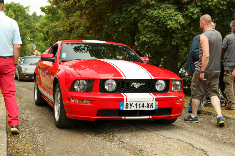 Illustration for article titled Classic British Welcome Photos (Le Mans Carshow)